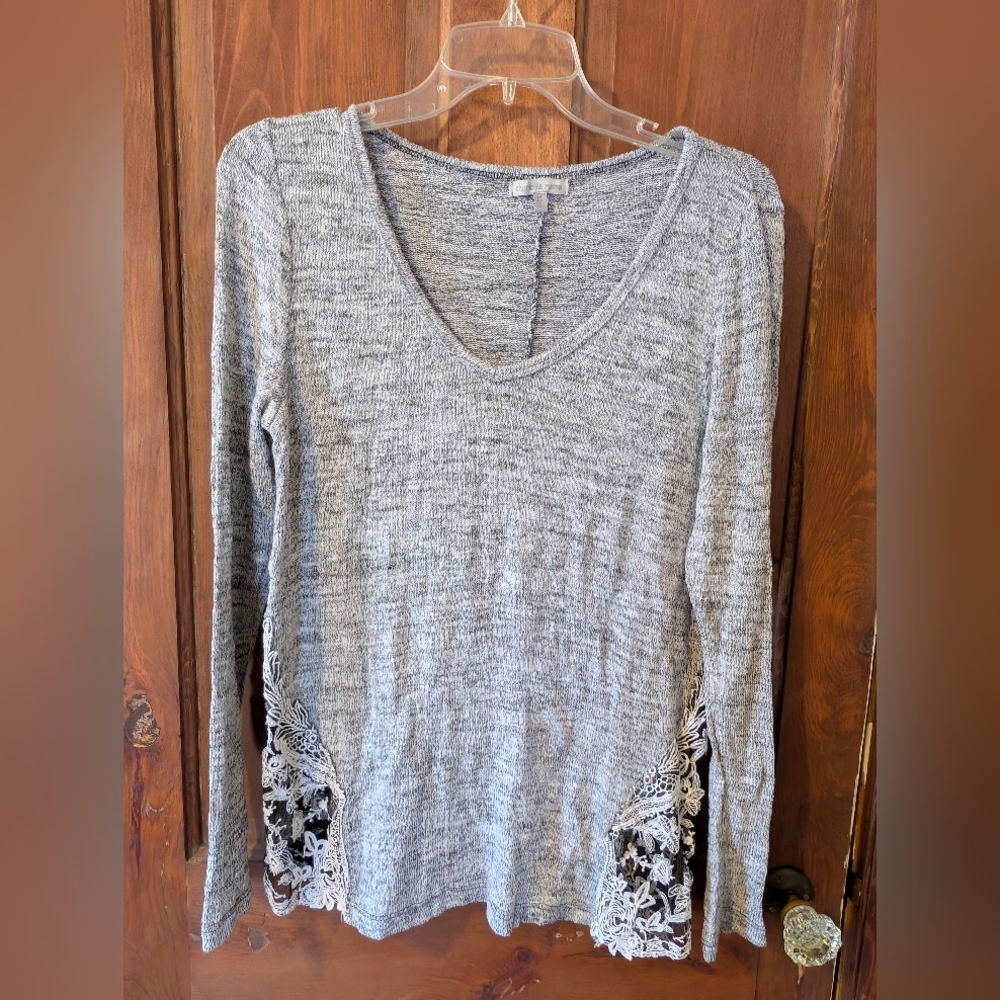 Size M Charlotte Russe Shirt